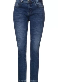 Loose Fit Jeans Im Mom Style