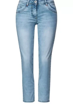 Loose Fit Jeans In 7/8