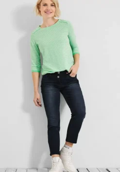 Loose Fit Jeans In 7/8