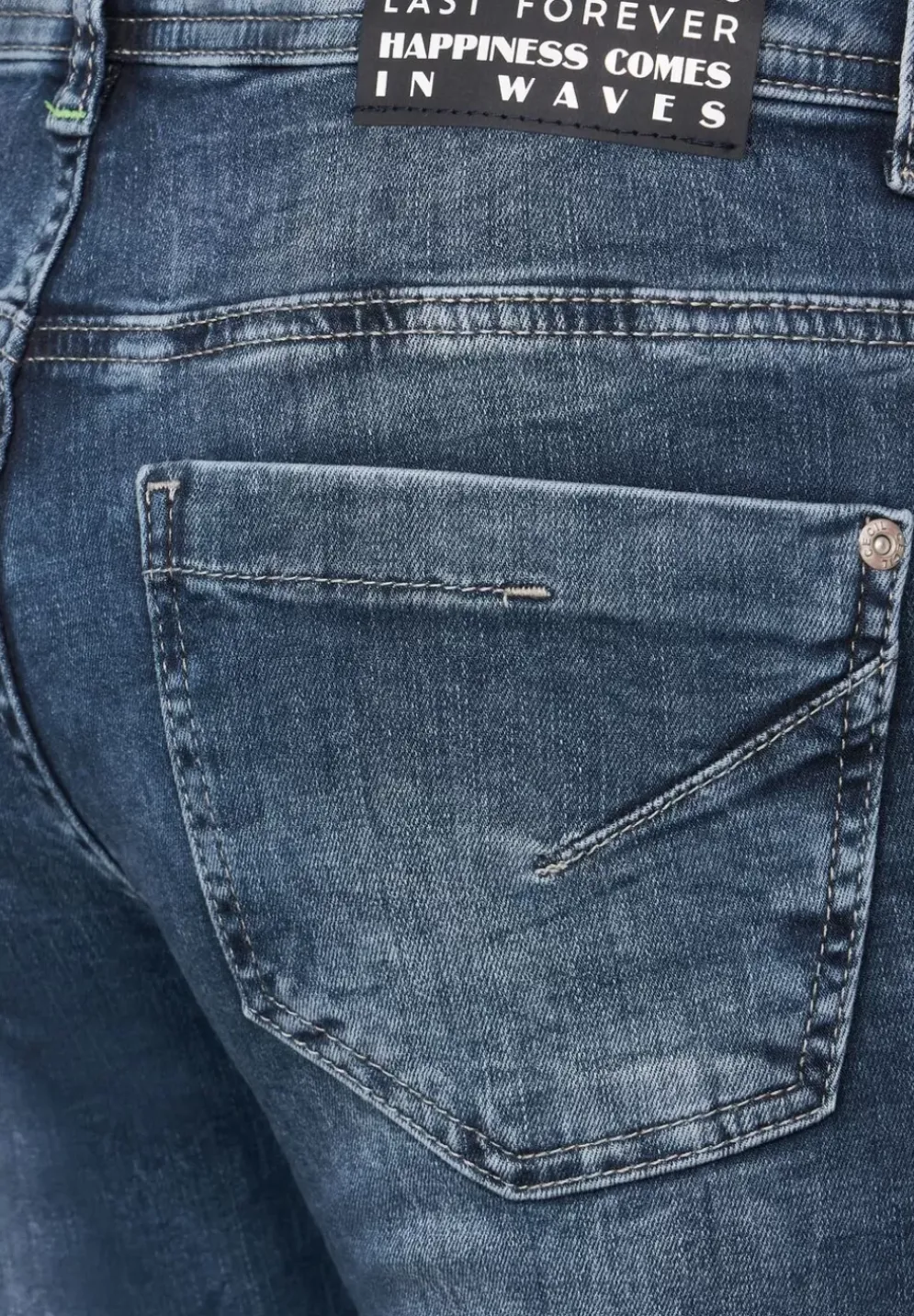 Loose Fit Jeans In 3/4-Lange