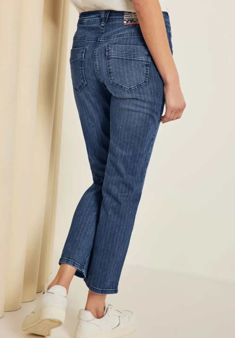 Loose Fit Jeans Mit Streifen