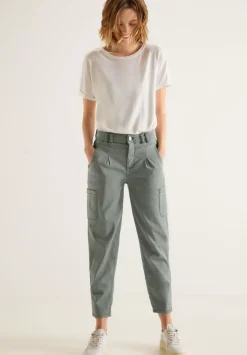 Loose Fit Jeans Mit Stretch