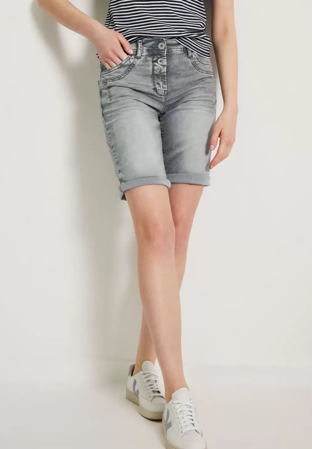 Loose Fit Jeansshorts