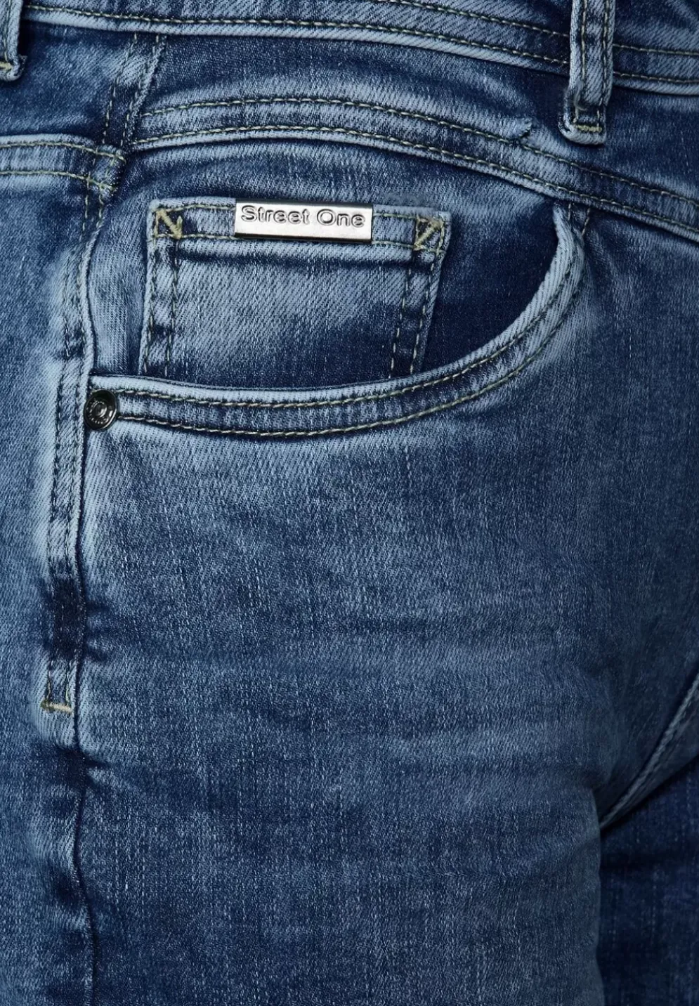 Loose Fit Mom Jeans
