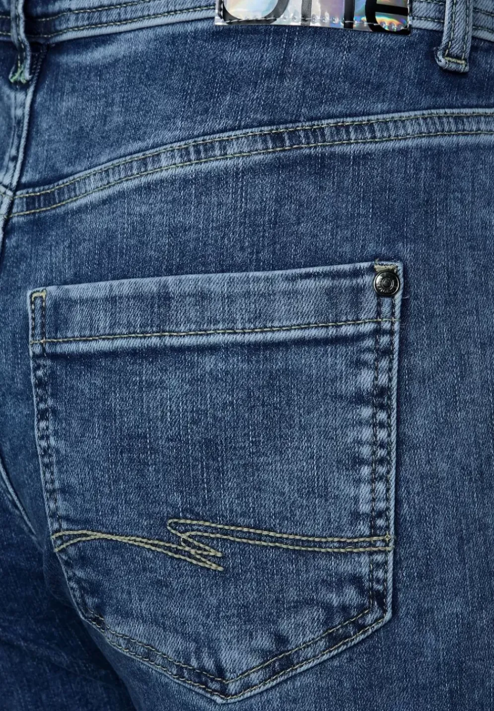 Loose Fit Mom Jeans