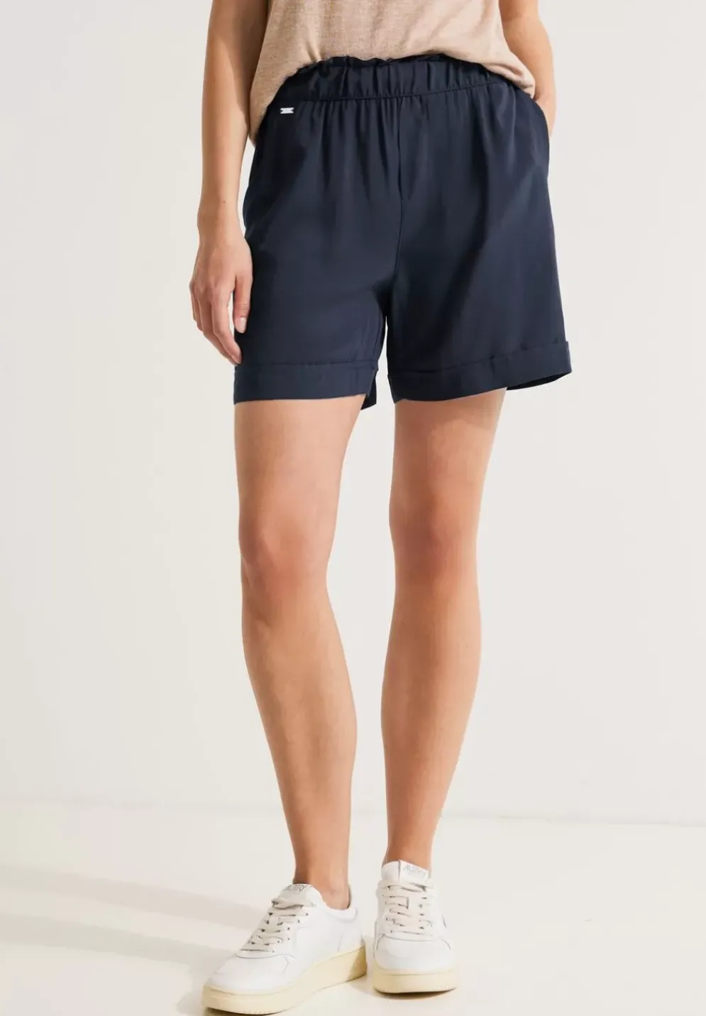 Loose Fit Paperbag Shorts