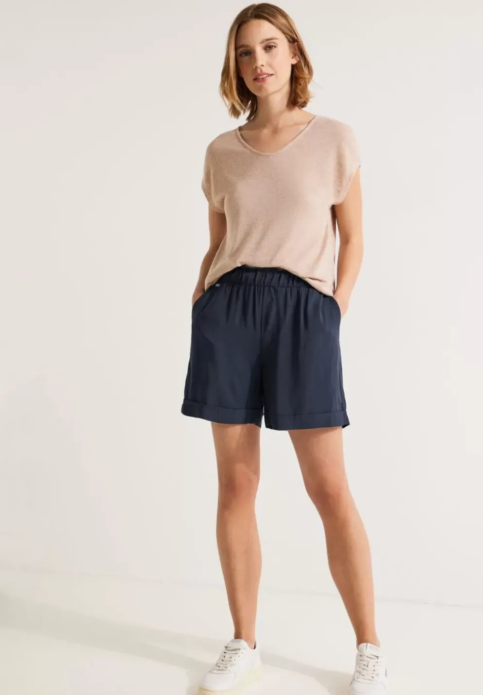 Loose Fit Paperbag Shorts