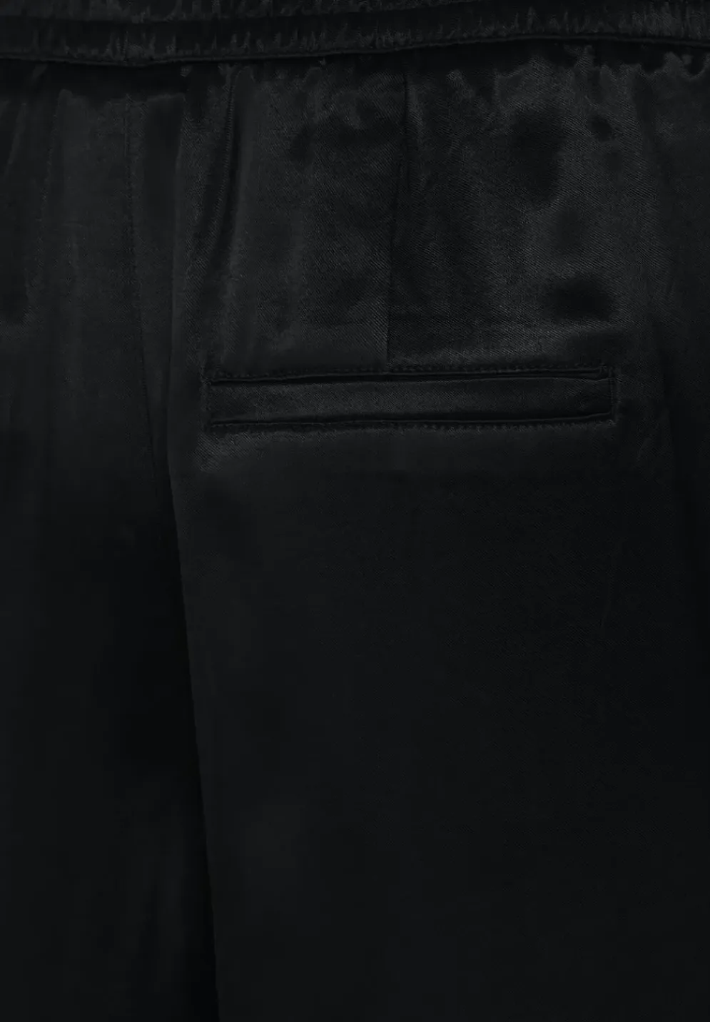 Loose Fit Satinhose