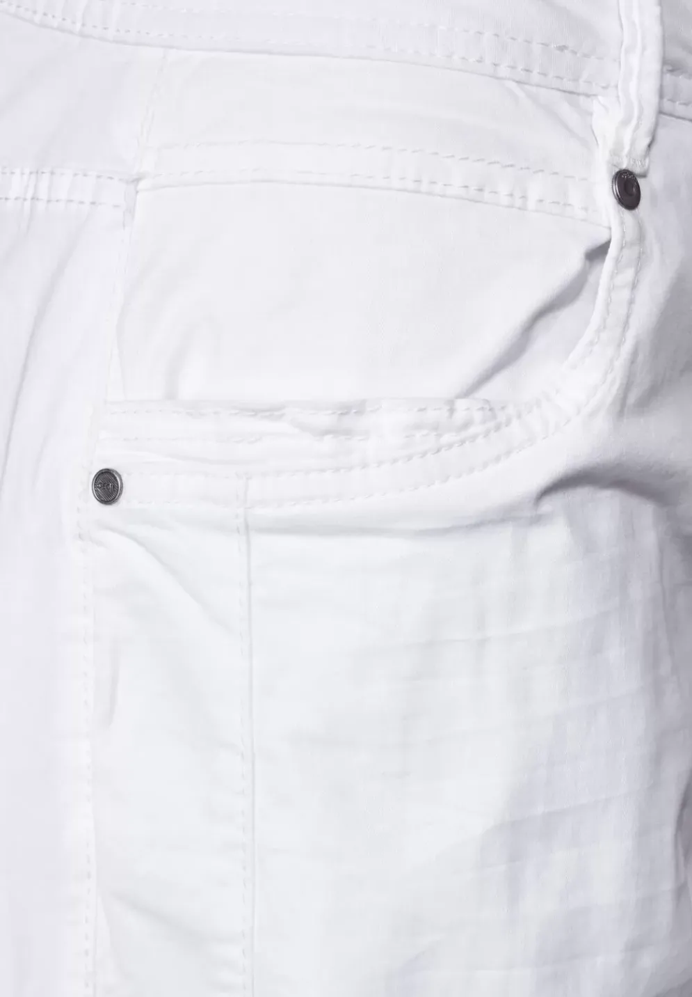 Loose Fit Stretch Shorts
