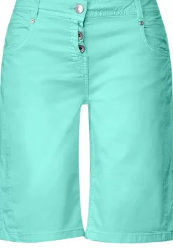 Loose Fit Stretch Shorts