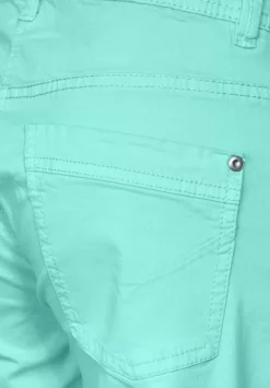 Loose Fit Stretch Shorts