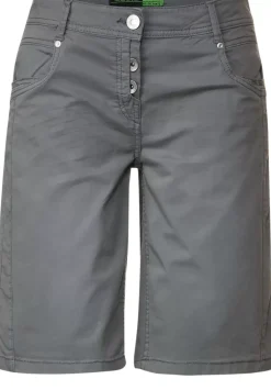 Loose Fit Stretch Shorts