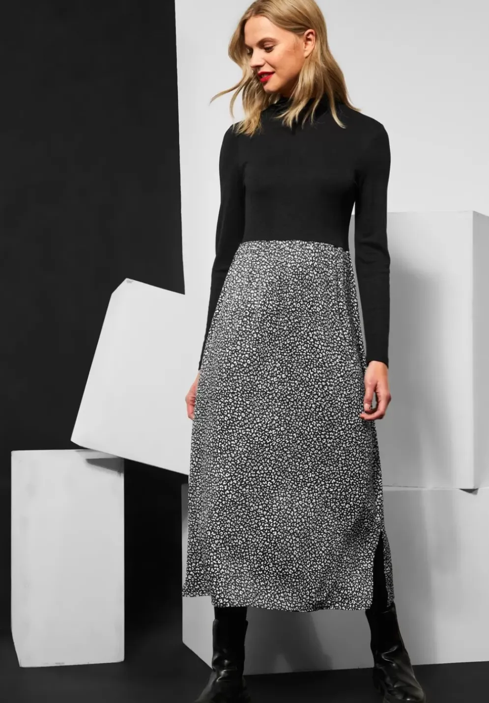 Midi Kleid Mit Print