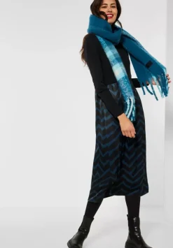 Midikleid Im Materialmix