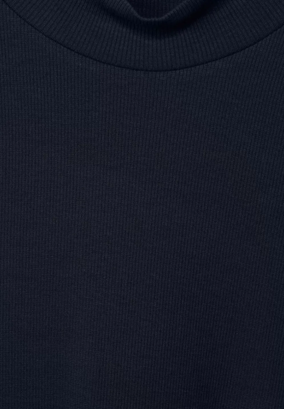 Midikleid Im Materialmix