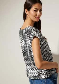 Minimalmuster Bluse