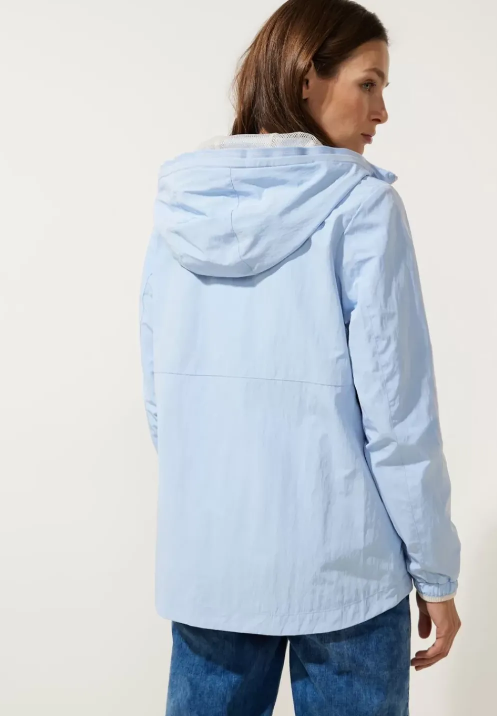 Moderner Windbreaker