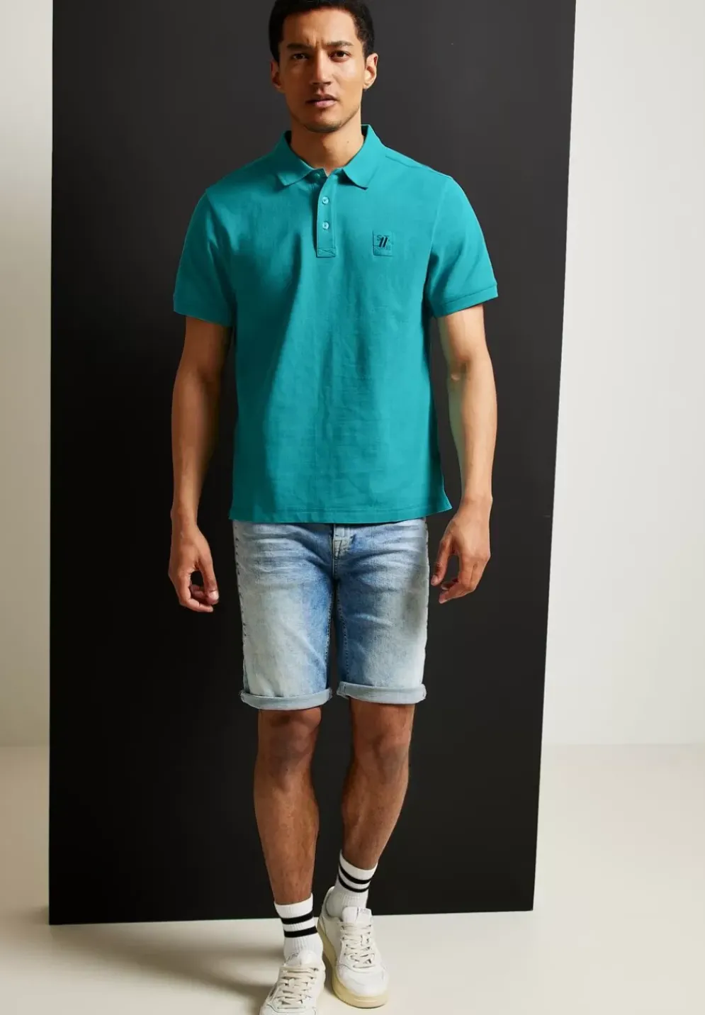 Poloshirt In Piquee