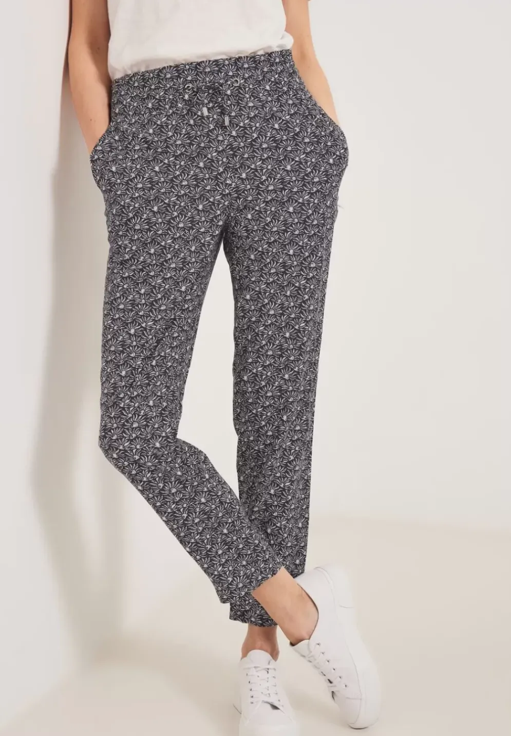 Print Casual Fit Hose