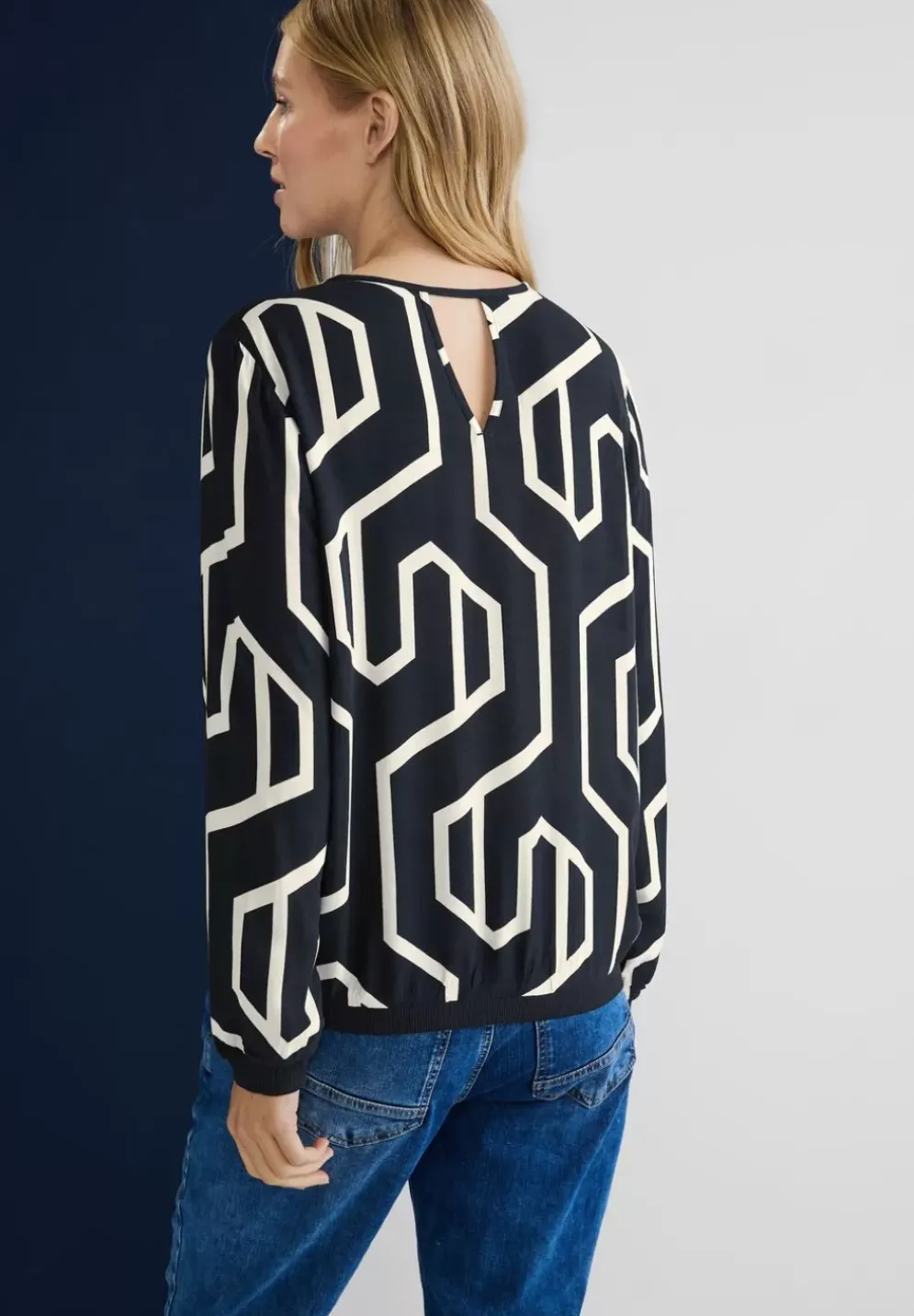 Printbluse Mit Cut Out