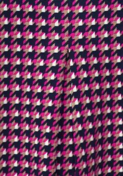 Printshirt Im Materialmix