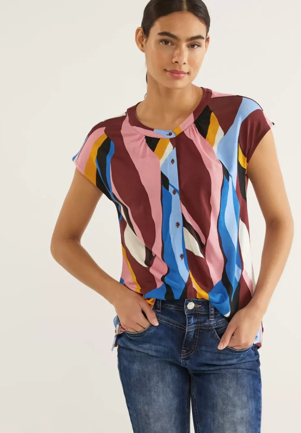 Printshirt Mit Knopfleiste