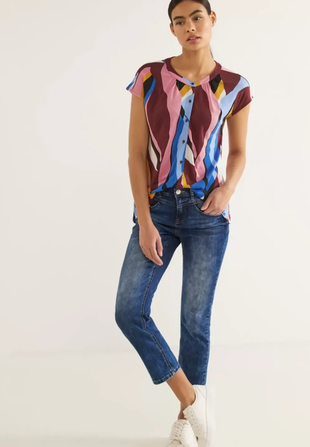 Printshirt Mit Knopfleiste