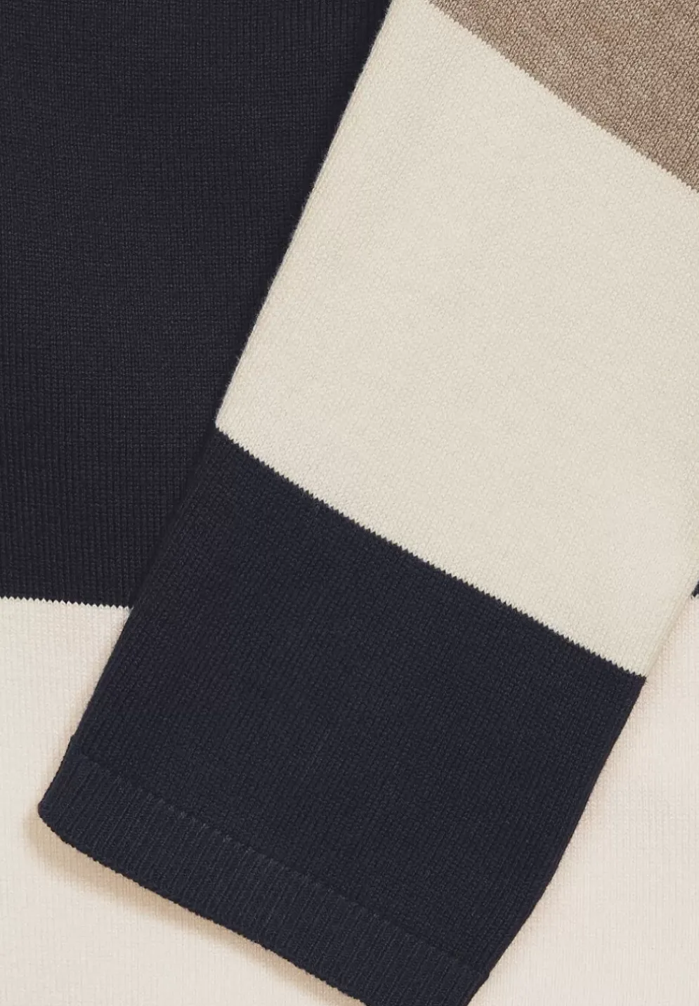 Pullover Mit Blockstreifen