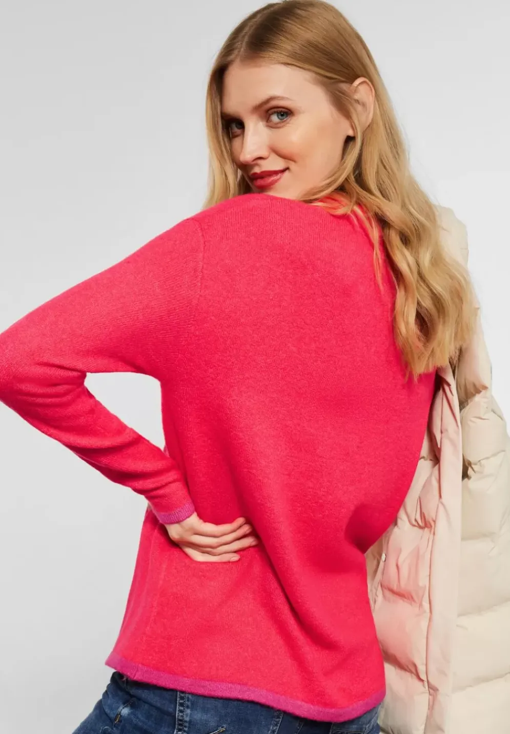 Pullover Mit Farbdetails