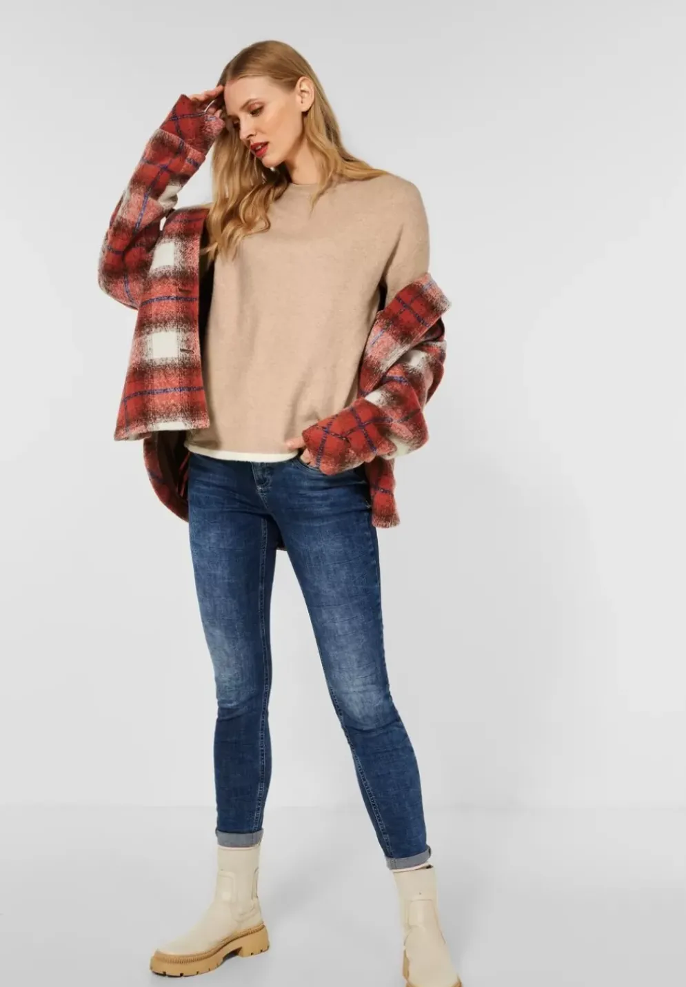 Pullover Mit Farbdetails