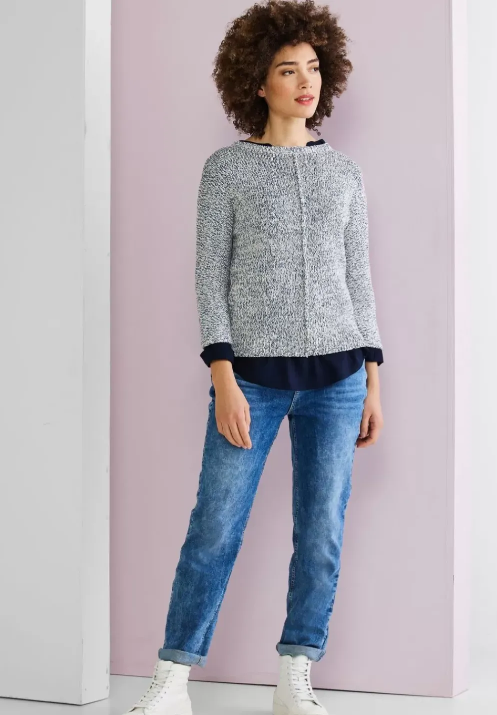Pullover Mit Multicolor Garn