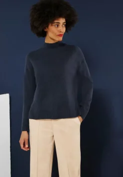 Pullover Mit Stehkragen