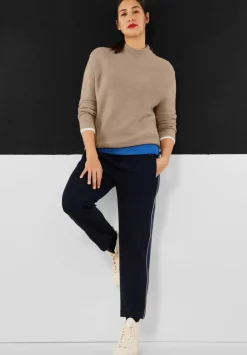 Pullover Mit Stehkragen