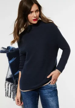 Pullover Mit Stehkragen