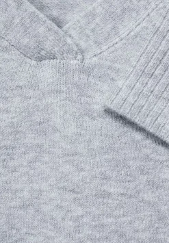 Pullover Mit V-Ausschnitt