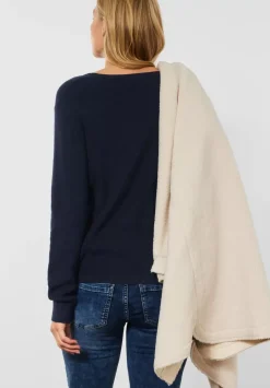 Pullover Mit V-Ausschnitt