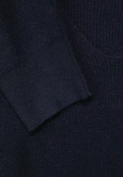 Pullover Mit V-Ausschnitt