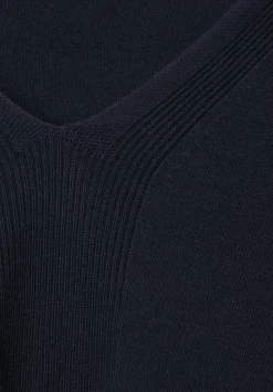 Pullover Mit V-Ausschnitt