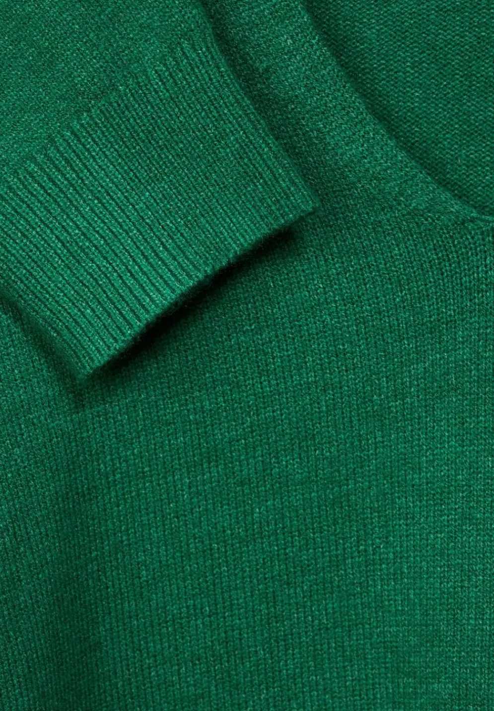 Pullover Mit V-Ausschnitt