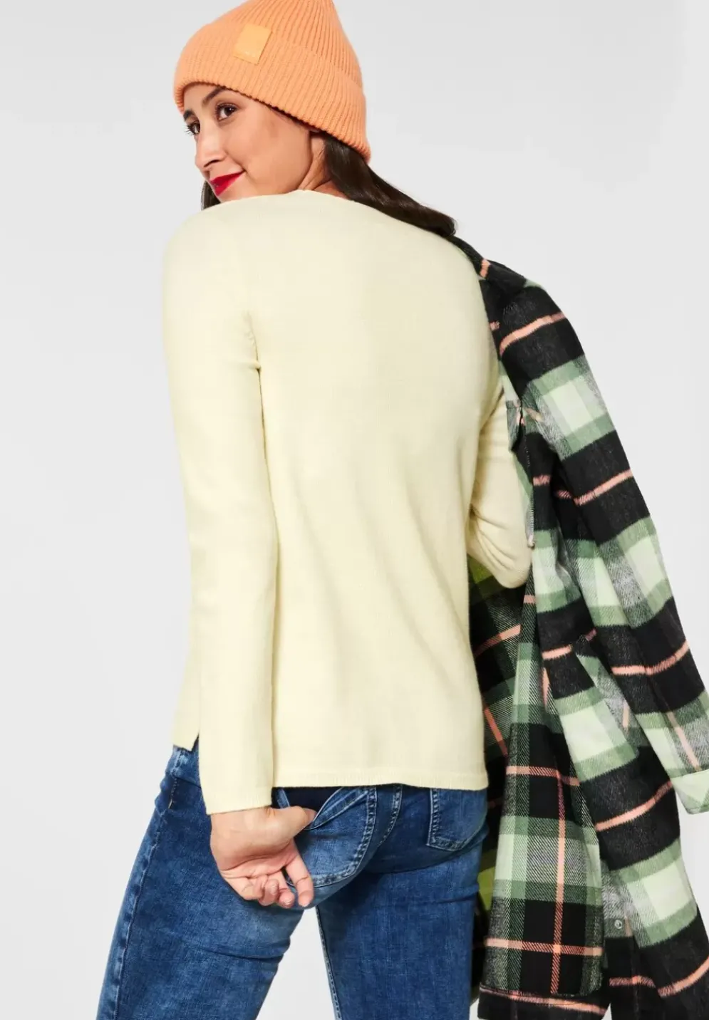 Pullover Mit V-Ausschnitt
