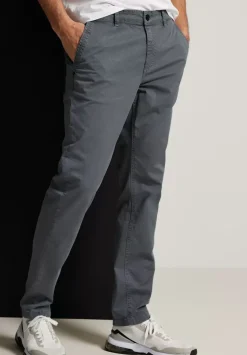 Regular Fit Chino