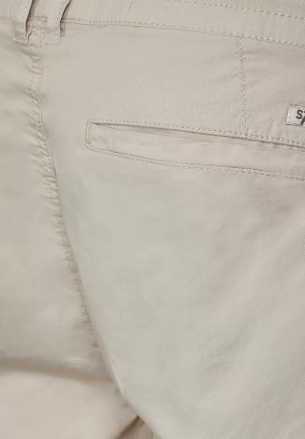 Relaxed Fit Chinoshorts