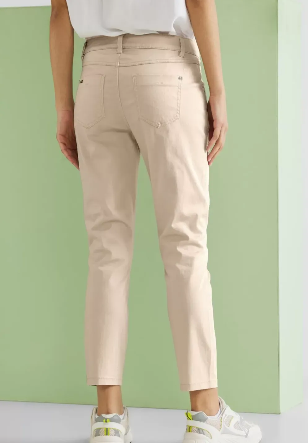Satinierte Casual Fit Hose