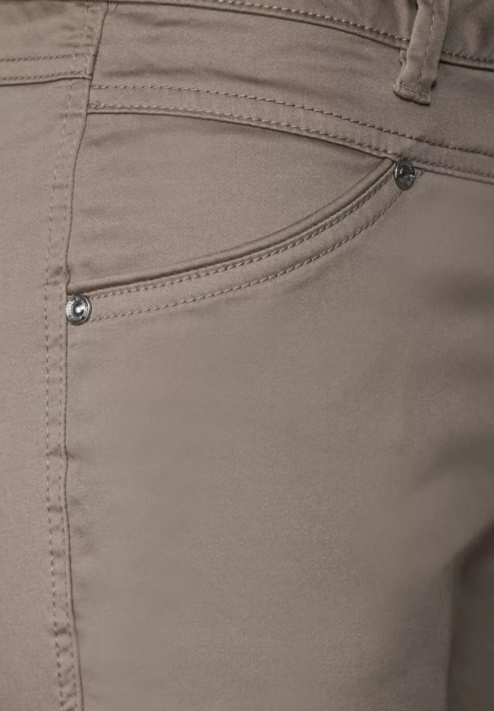 Satinierte Casual Fit Hose