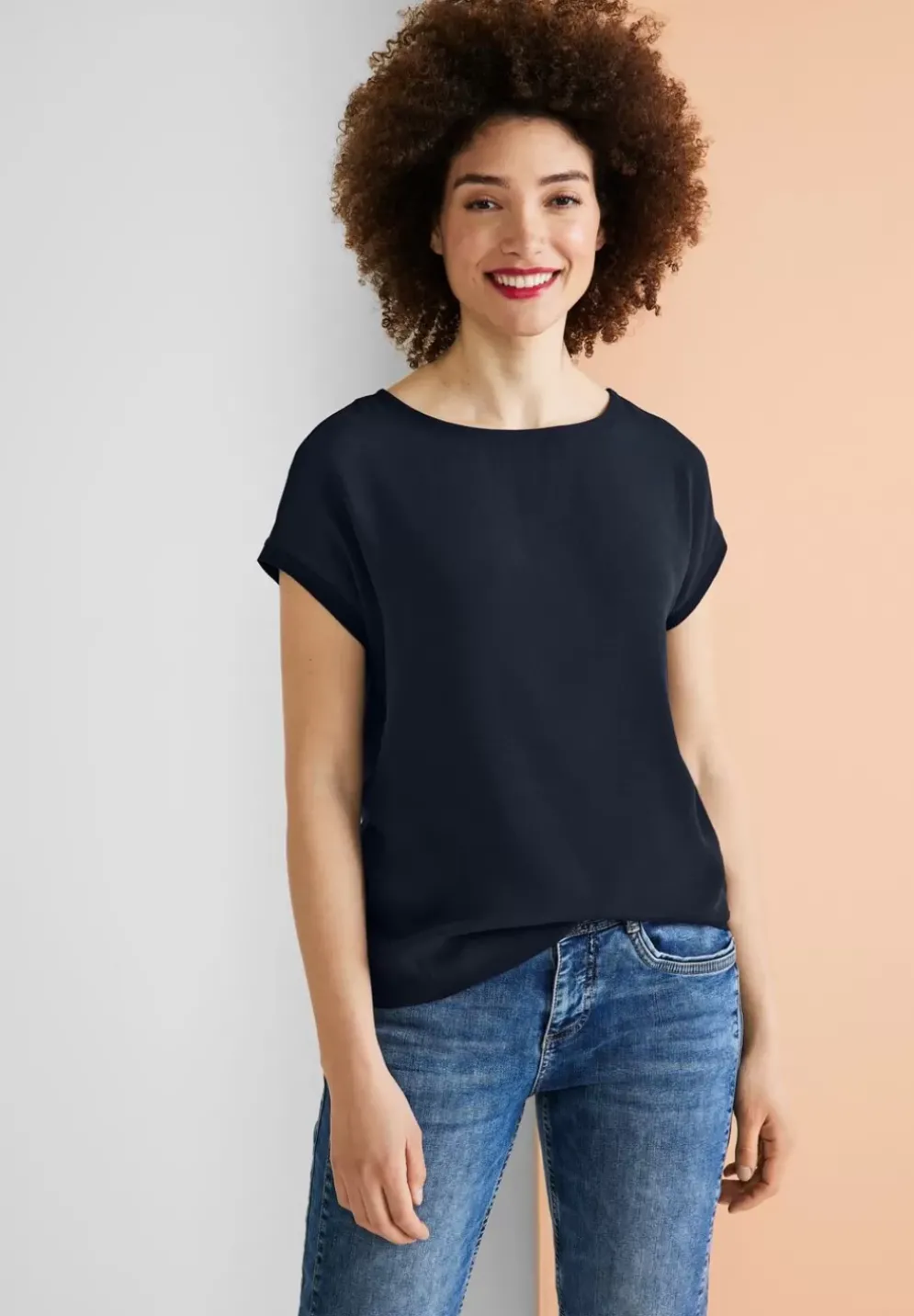 Shirt Im Materialmix