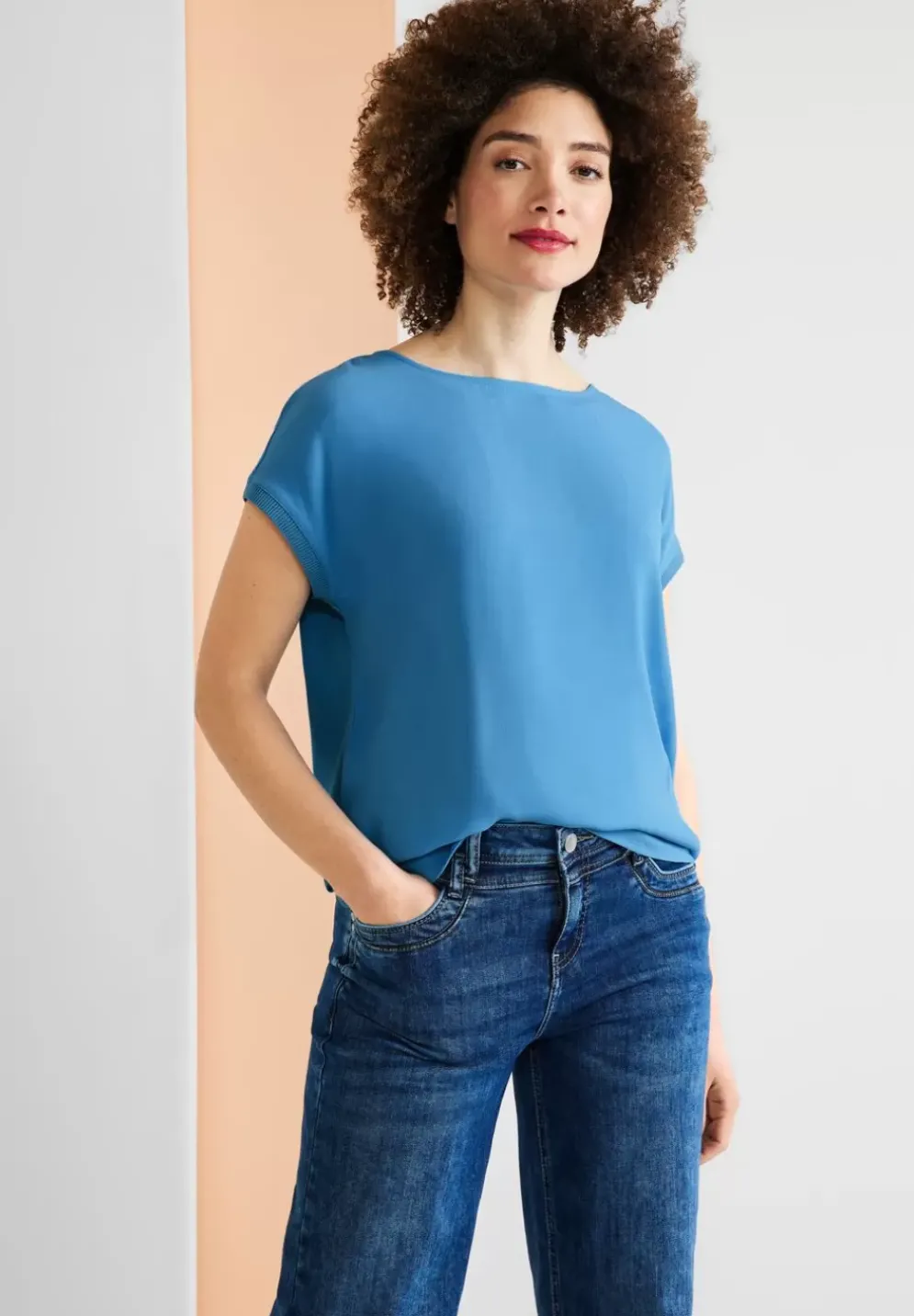 Shirt Im Materialmix