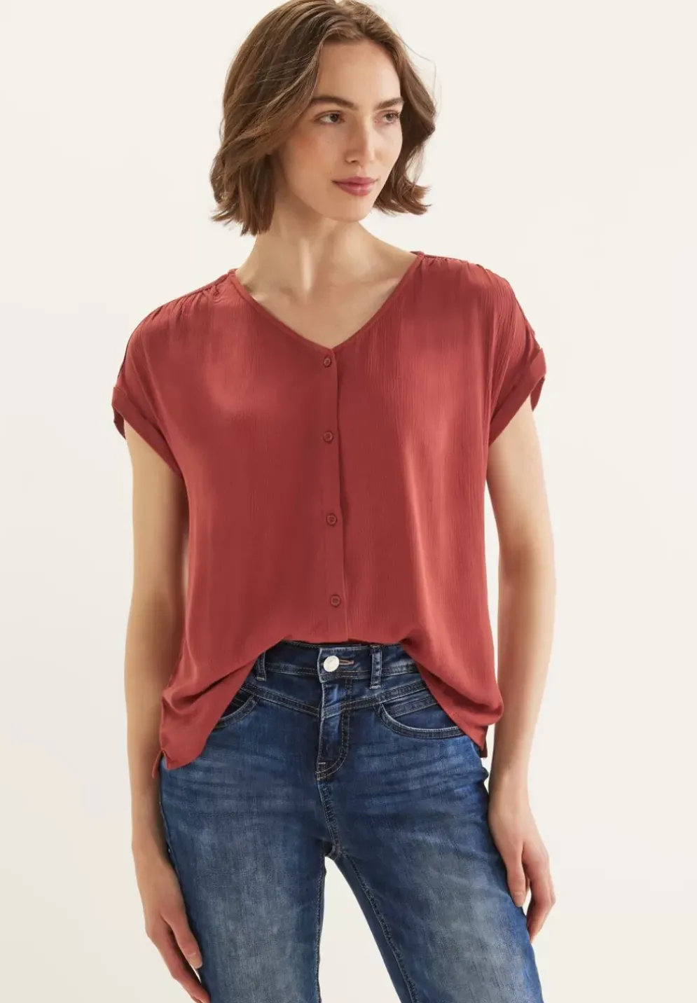 Shirt Im Materialmix