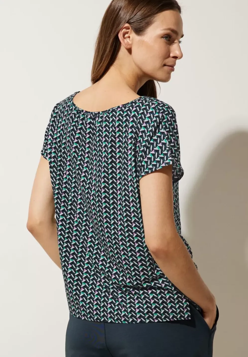 Shirt Im Materialmix