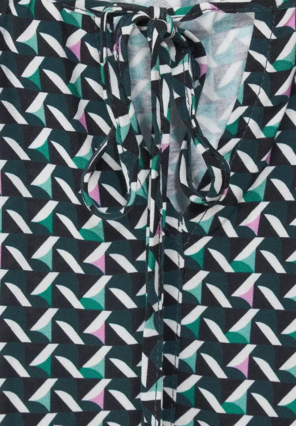 Shirt Im Materialmix