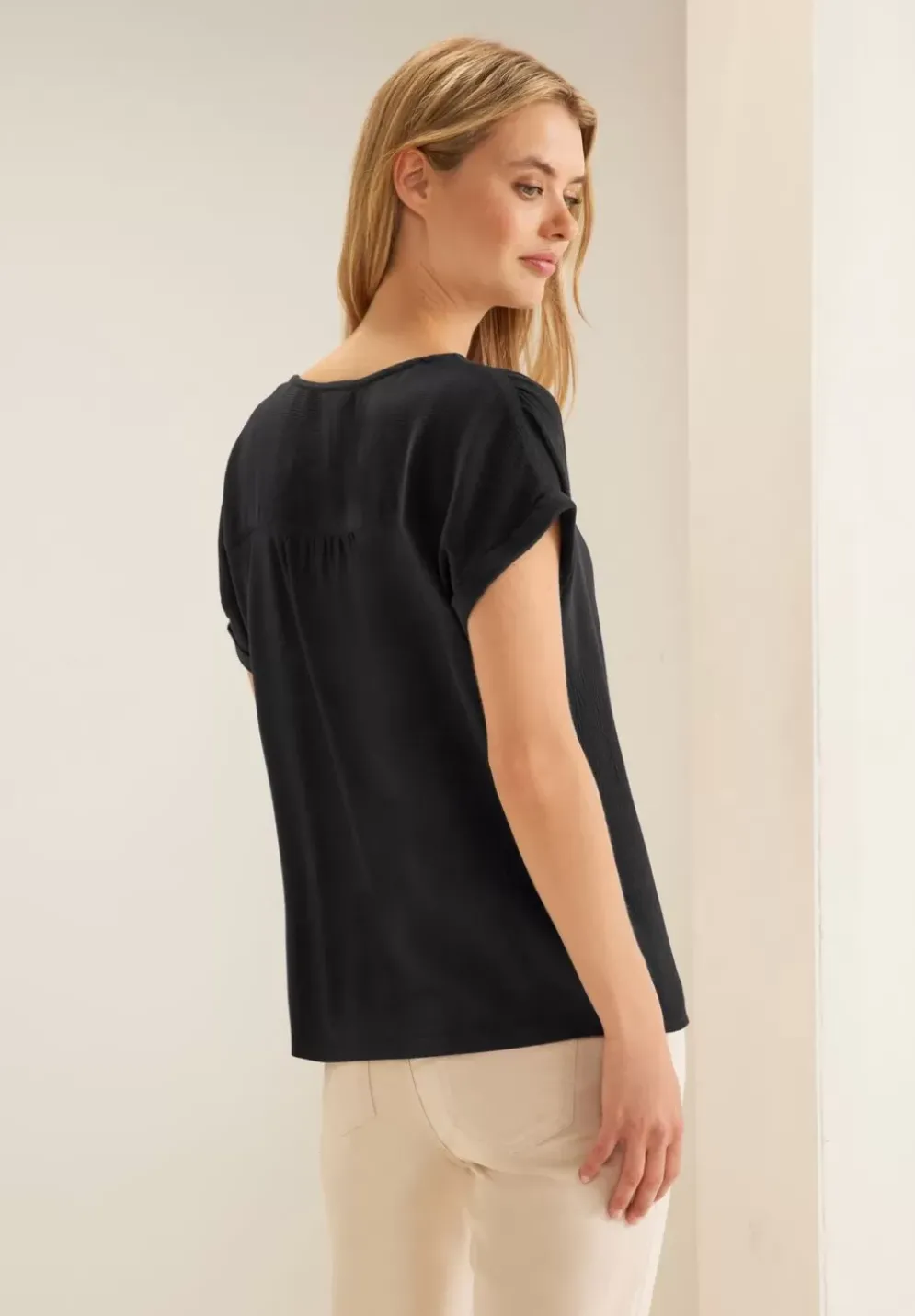 Shirt Im Materialmix